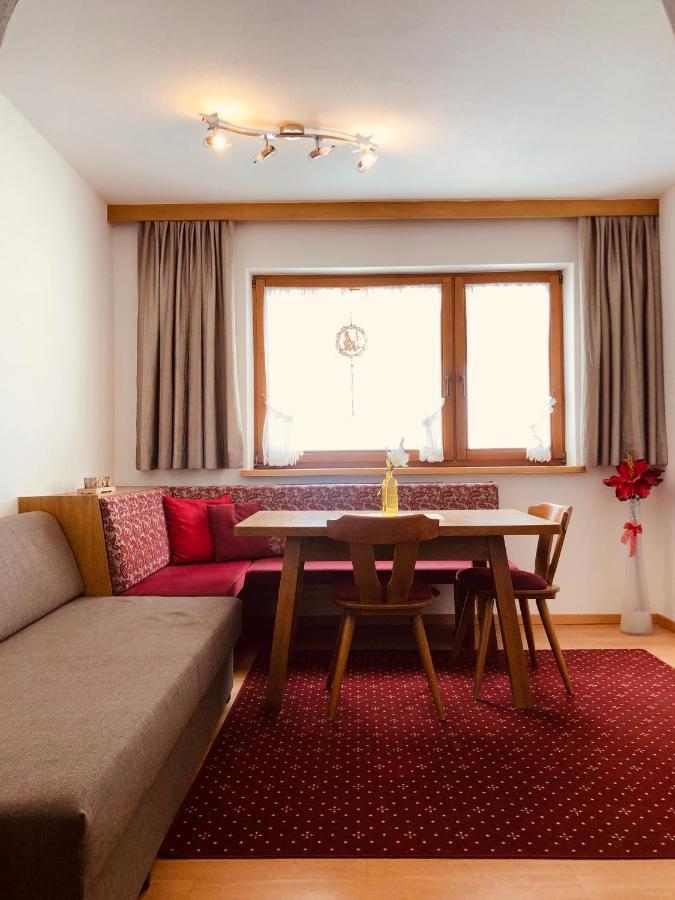Apart Lechleitner Ischgl Buitenkant foto