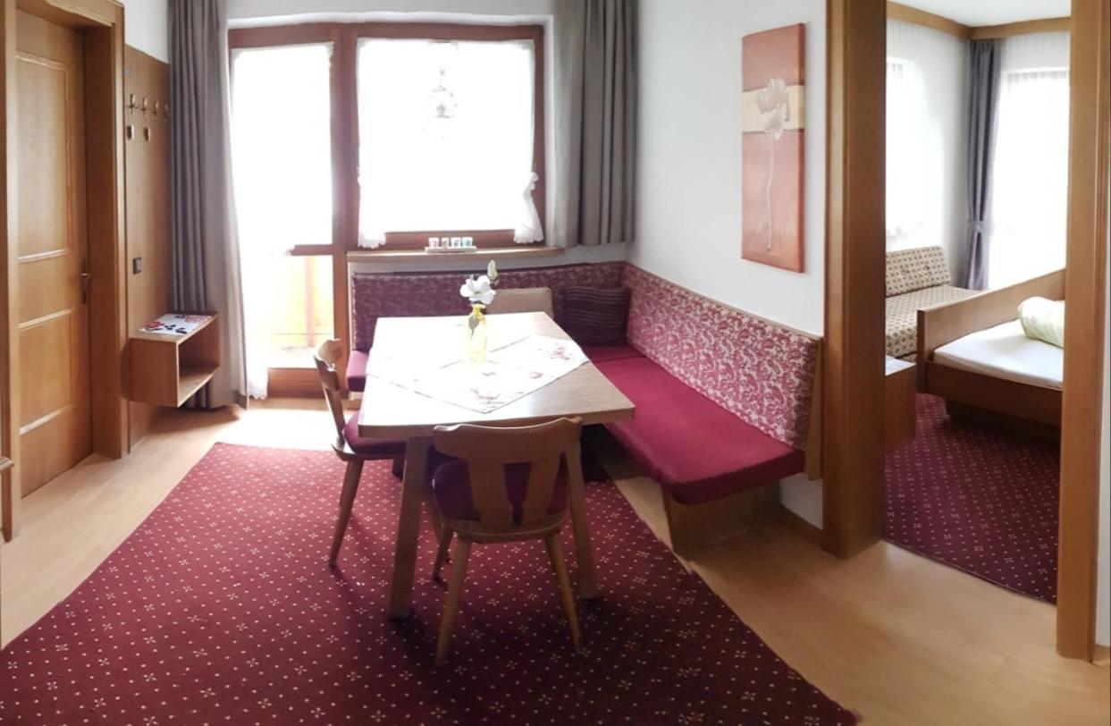 Apart Lechleitner Ischgl Buitenkant foto